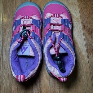 Mishansha Kids Pink and Purple Shoes